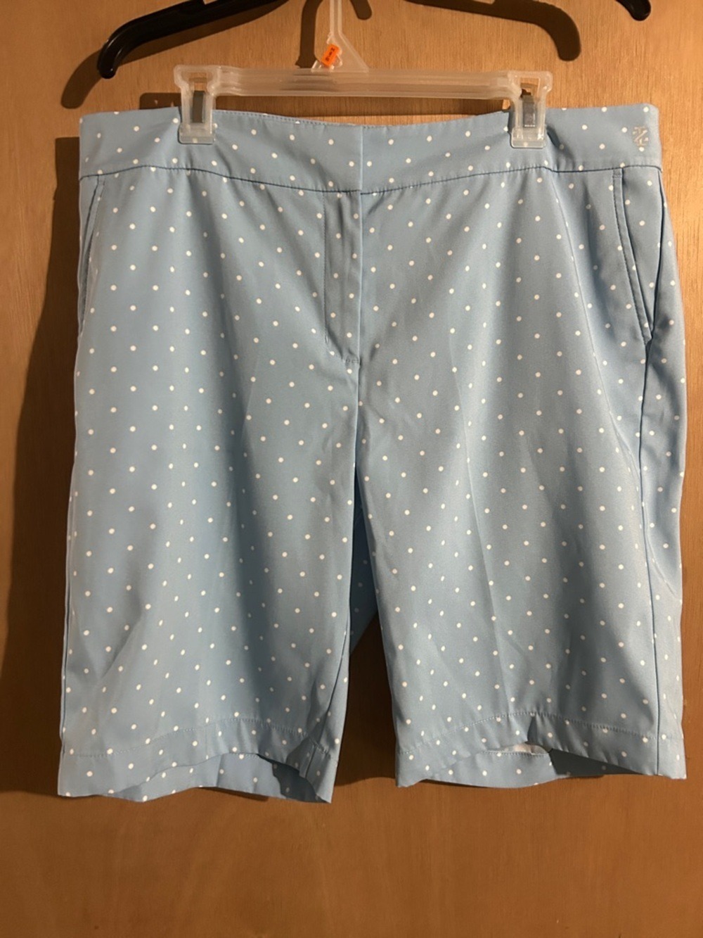 Izod Light Blue Polka Dot Women's Golf Shorts